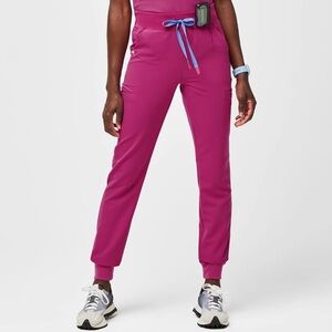 Figs Clara Jogger in Raspberry Sorbet